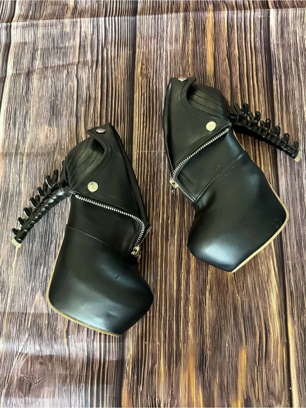 Show Story Platform Ankle Booties With Skeletal Spine Shaped Heel Size 8.5